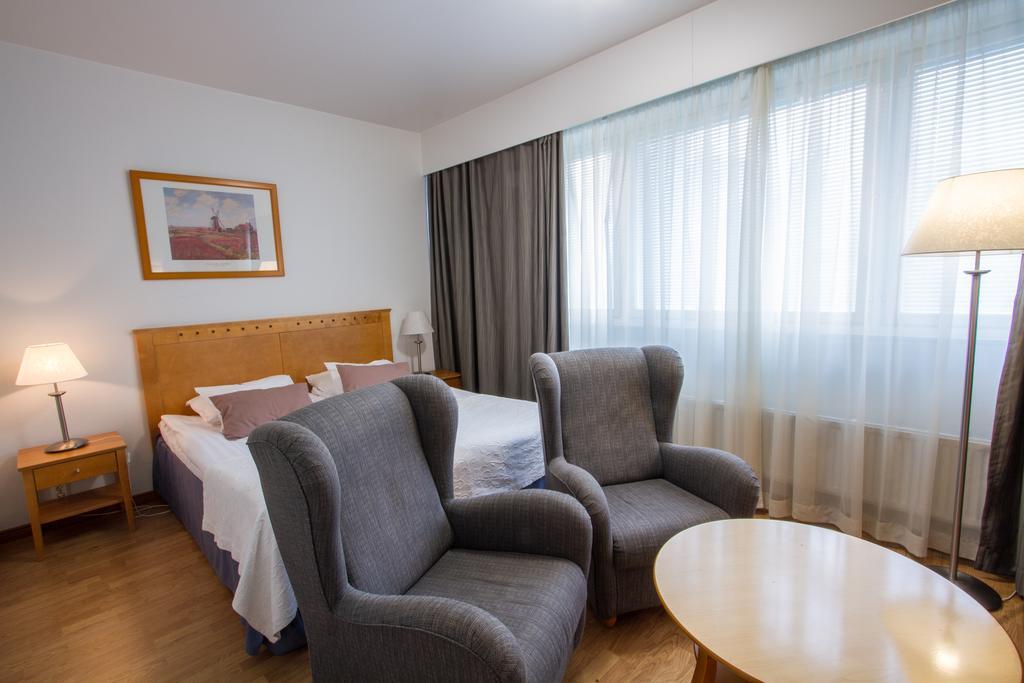 Economy Hotel Savonia Kuopio Exterior photo